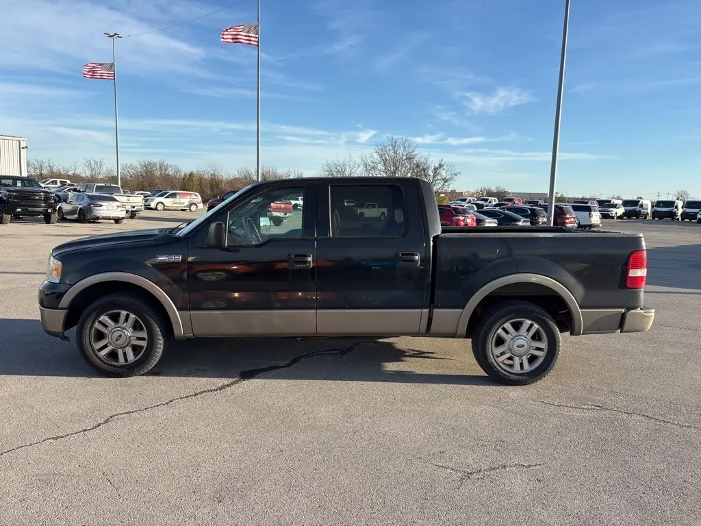 2004 Ford F-150 XLT photo 4