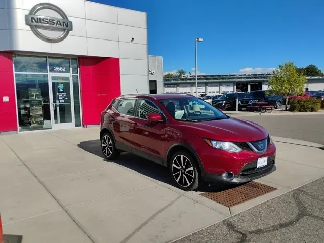 2019 Nissan Rogue Sport SL photo 3