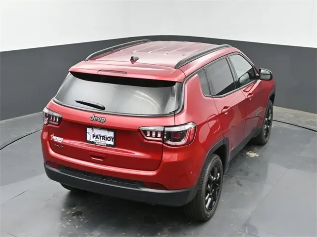 2026 Jeep Compass Latitude photo 34
