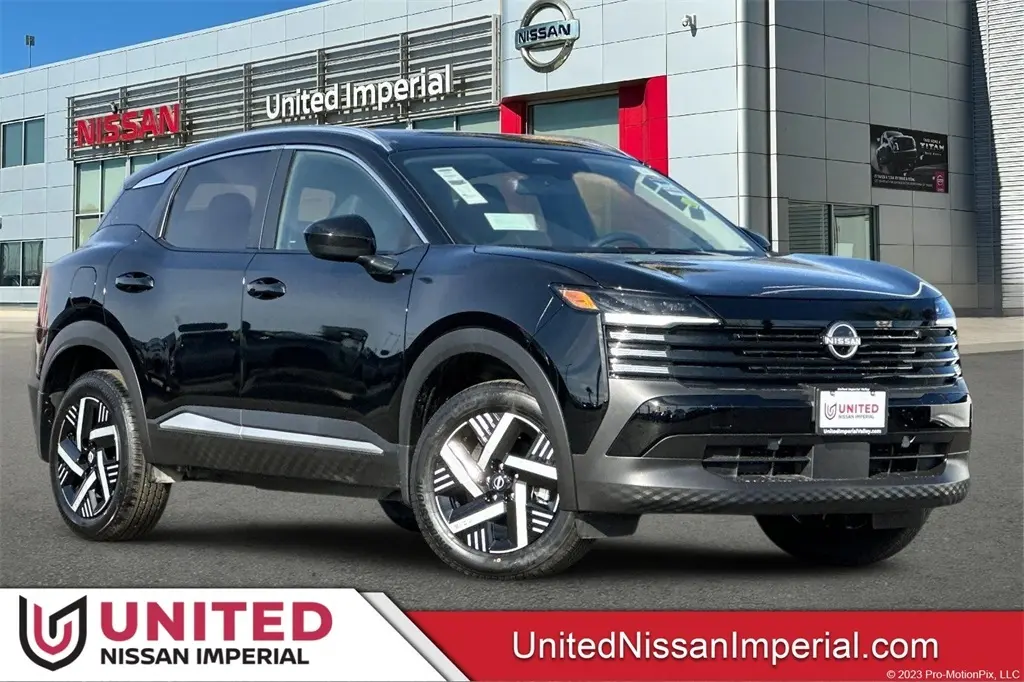 2026 Nissan KICKS SV's photo