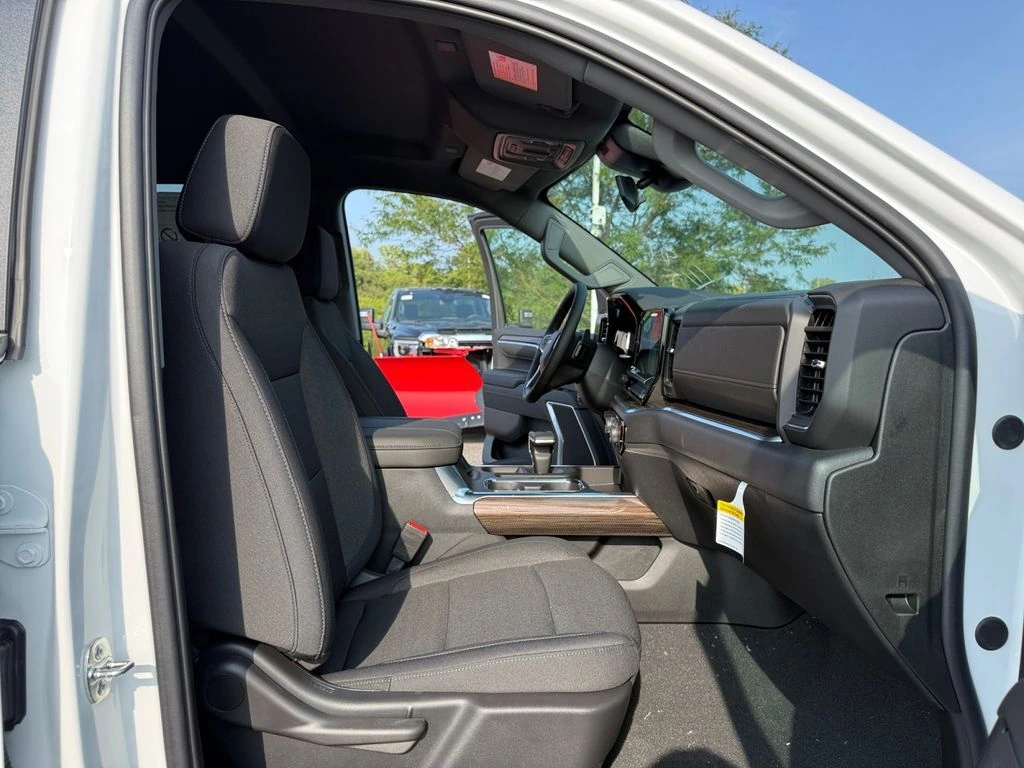 2026 Chevrolet Silverado 1500 LT - Photo 34