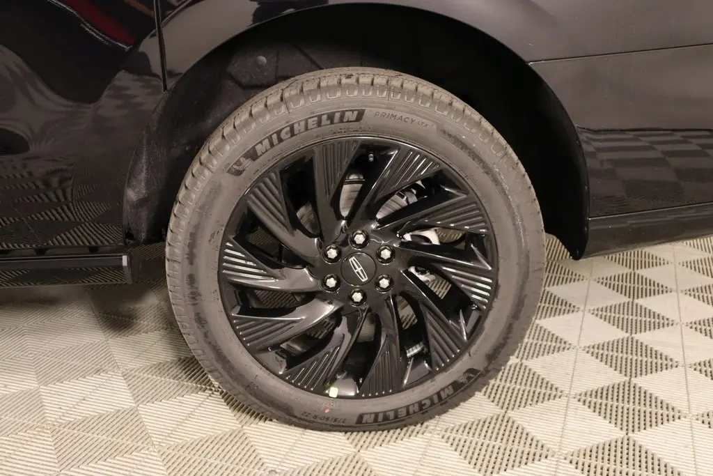 2025 Lincoln Navigator L Reserve photo 19