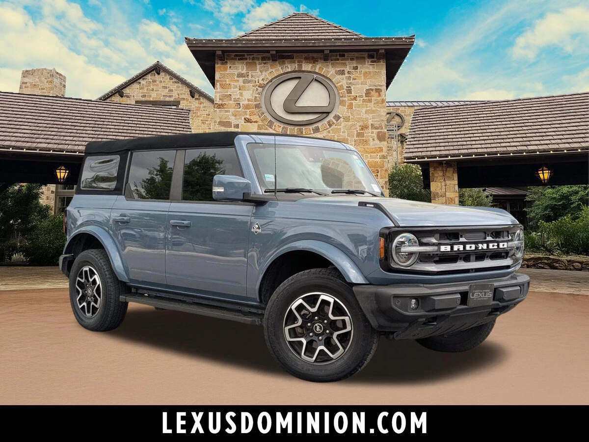 2023 Ford Bronco 4-Door Outer Banks