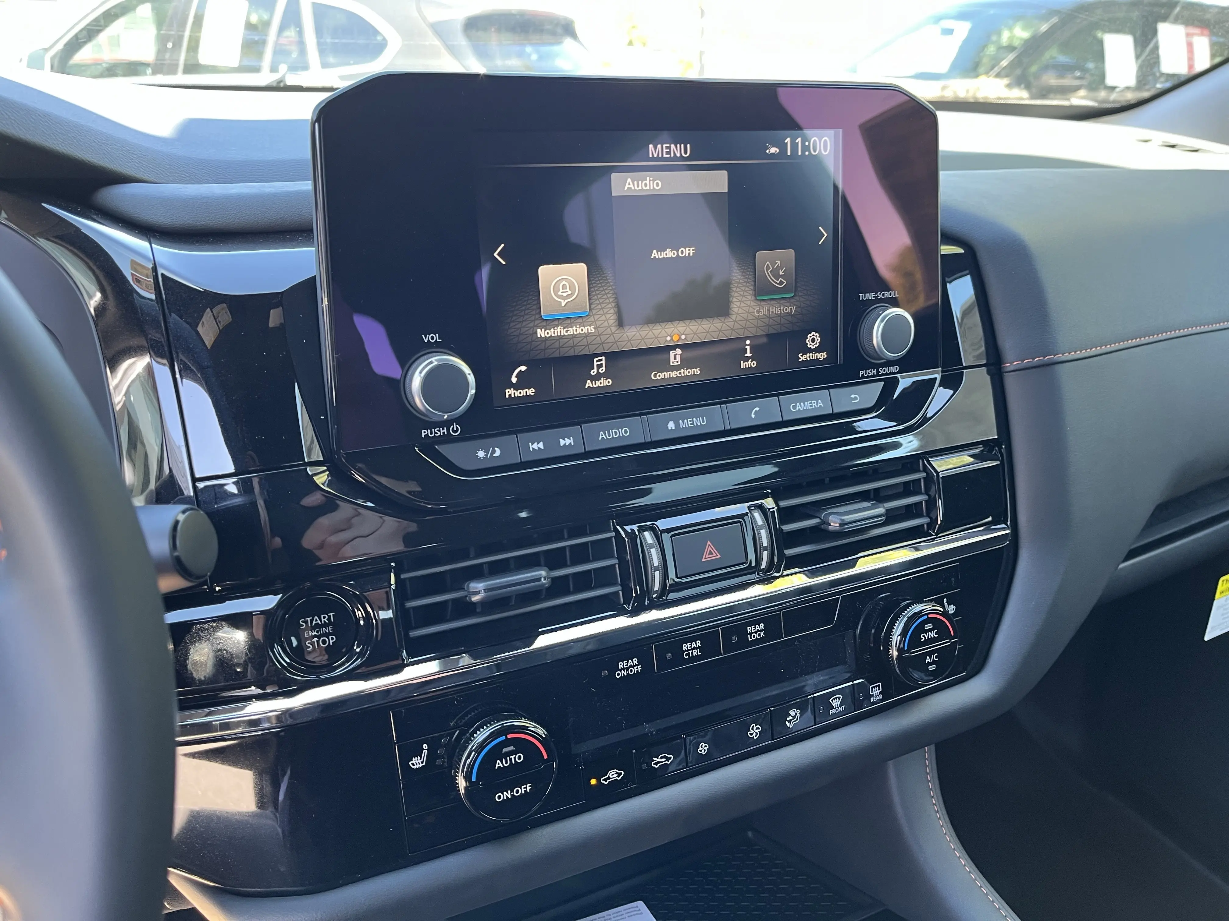 2025 Nissan Pathfinder Rock Creek photo 14