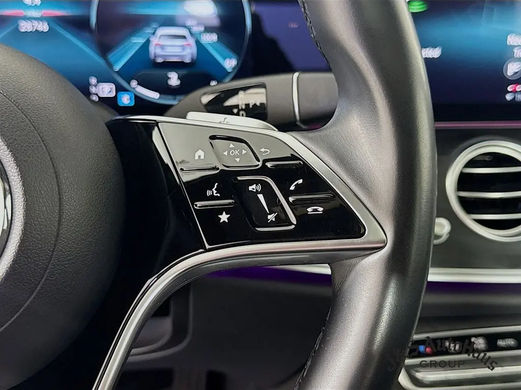 2022 Mercedes Benz E 350 photo 13
