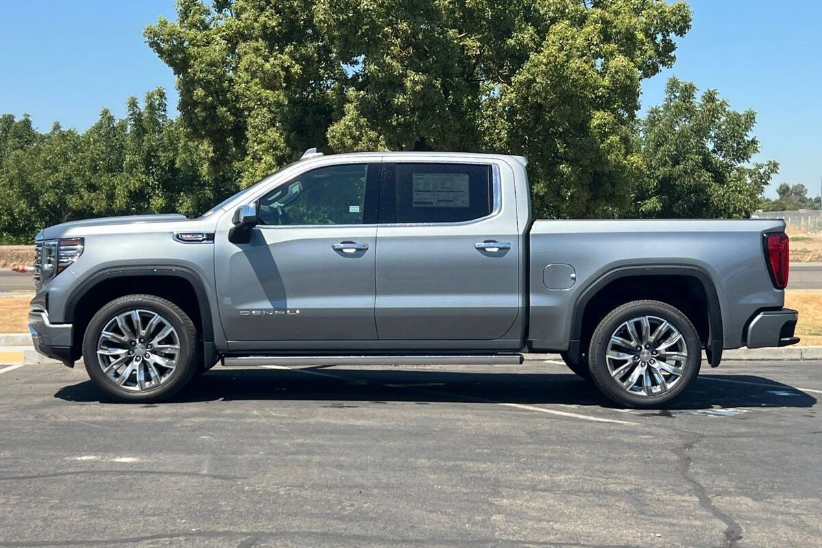 2026 GMC Sierra 1500 Denali - Photo 8