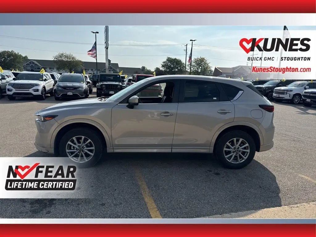 2024 Mazda CX-5 2.5 Select photo 5
