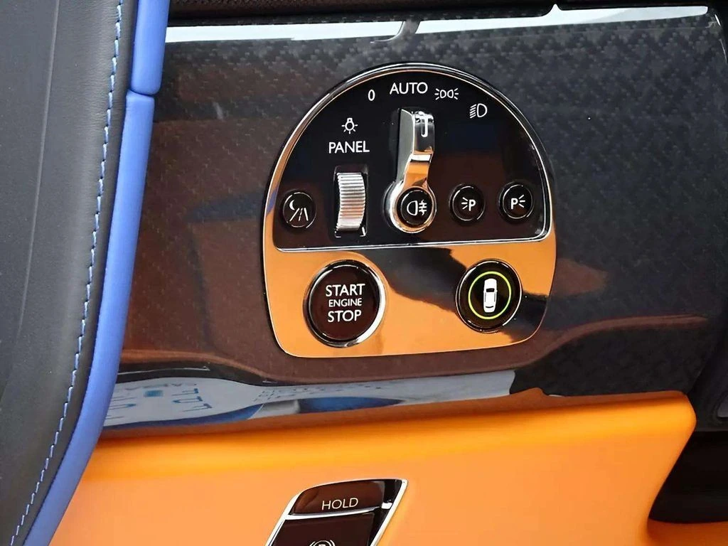 2023 Rolls-Royce Cullinan Black Badge - Photo 8