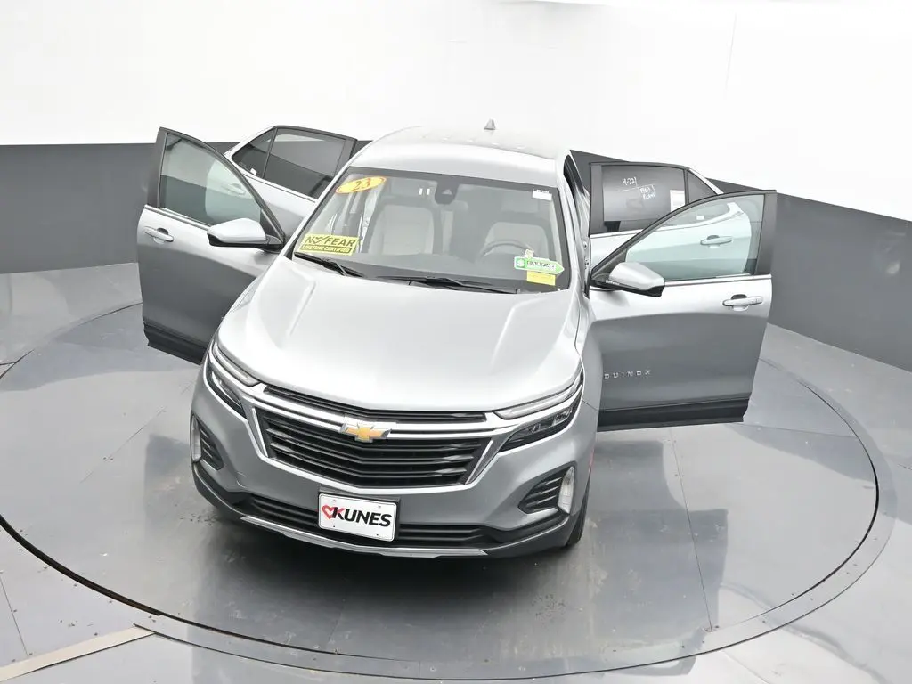 2023 Chevrolet Equinox LT photo 43