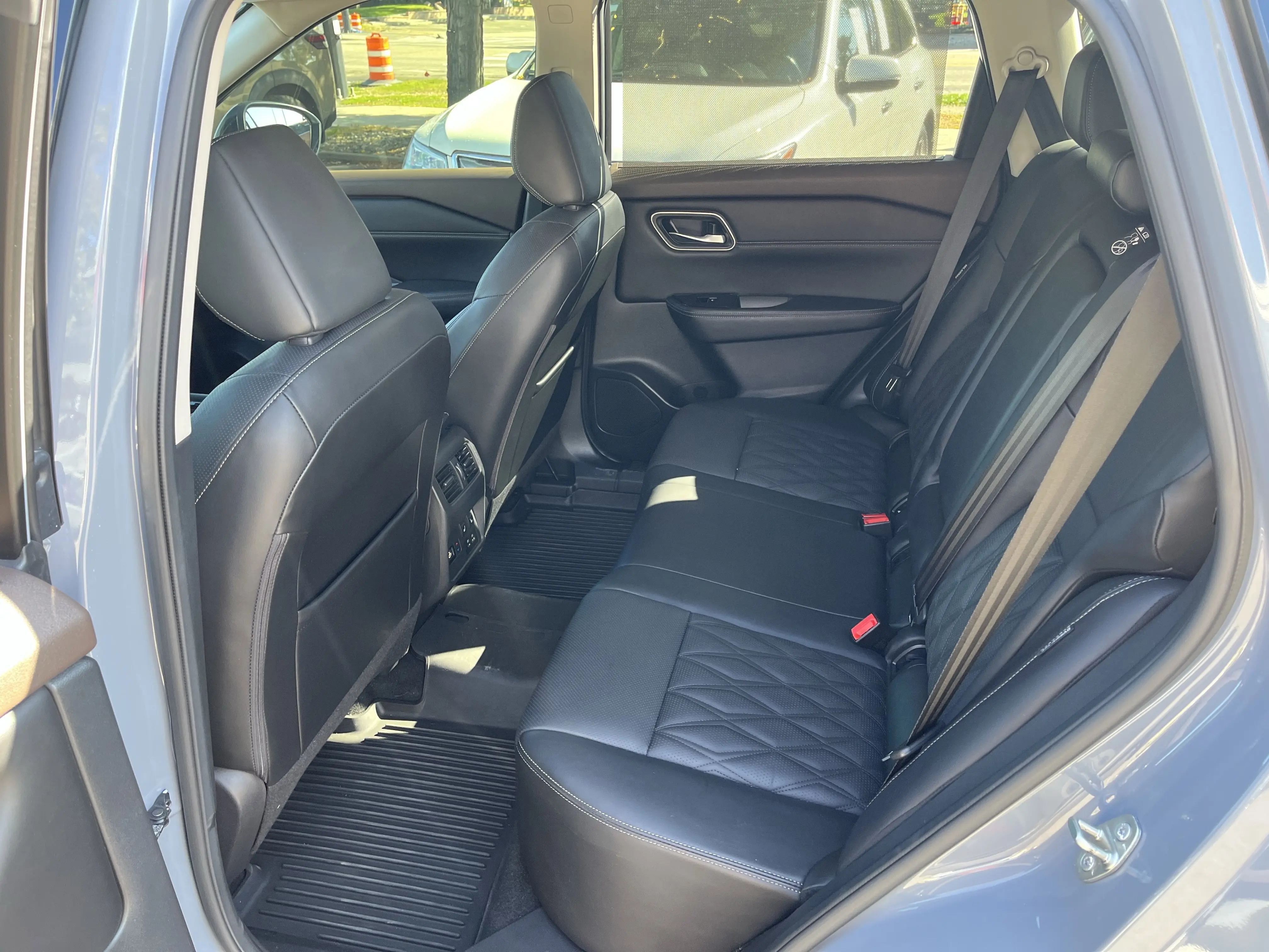 2022 Nissan Rogue Platinum photo 19
