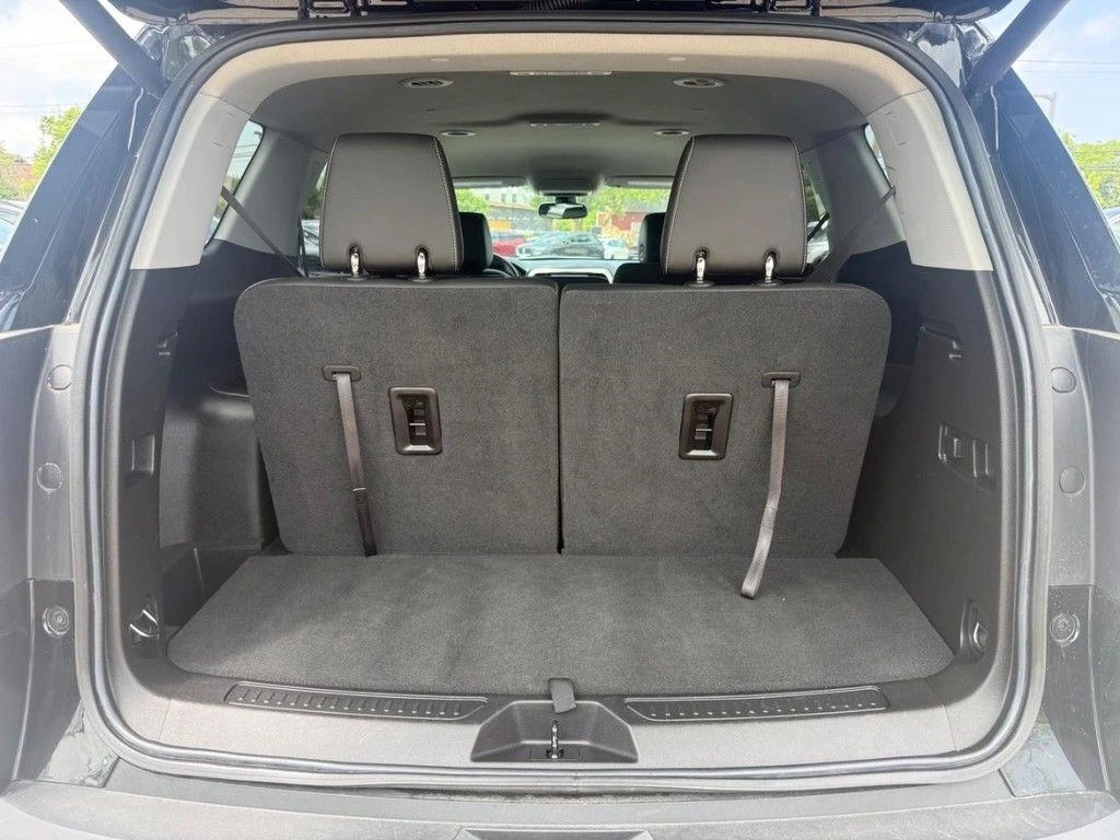 2023 GMC Acadia SLT - Photo 6