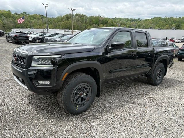 2026 Nissan Frontier PRO-4X Crew Cab 4X4's photo