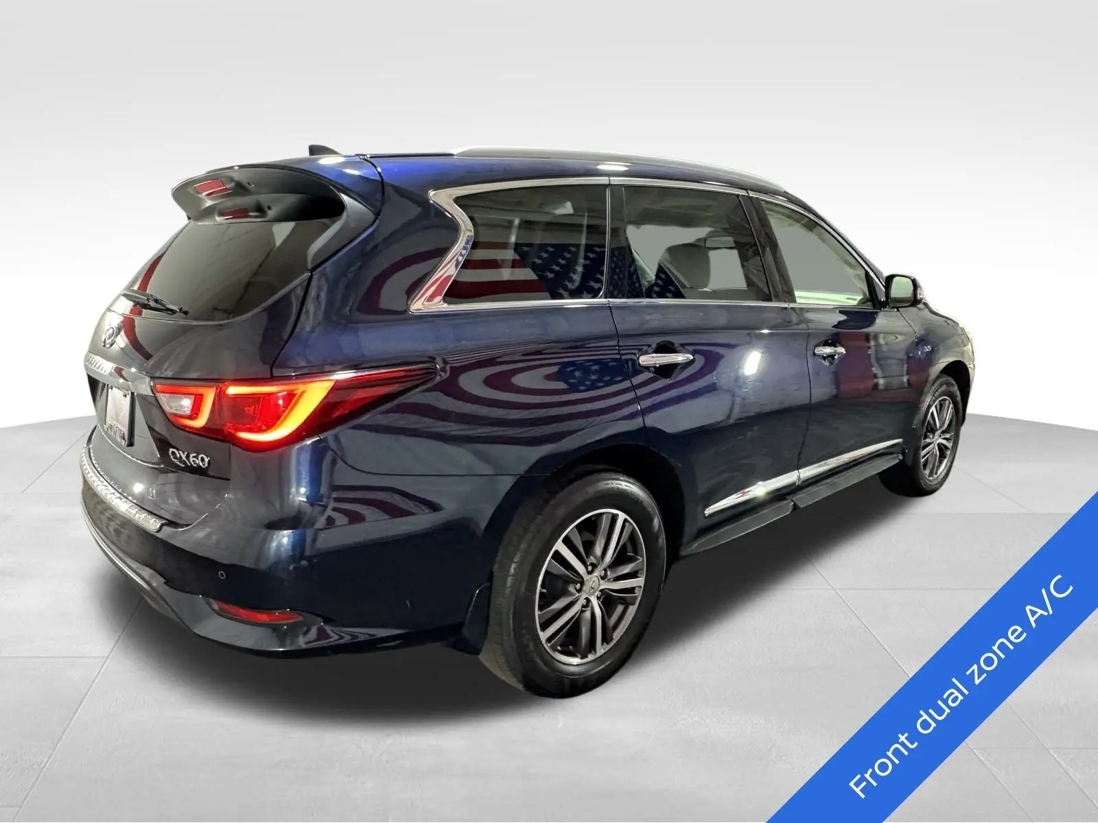 2017 Infiniti QX60 Base photo 3