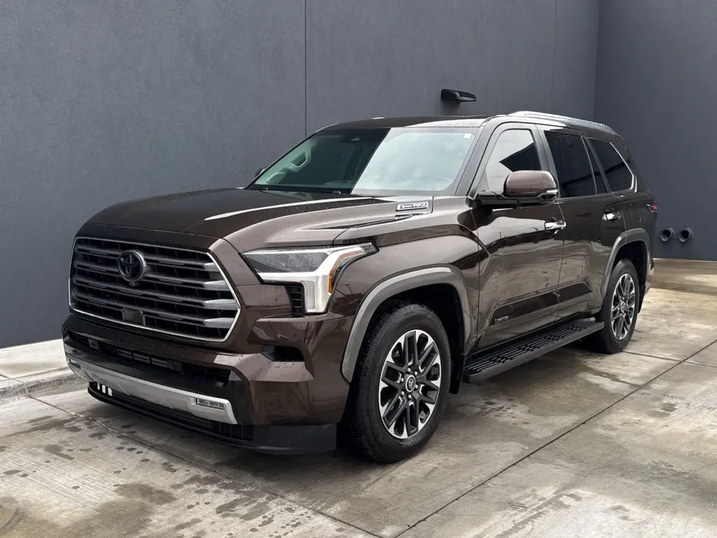 2024 Toyota Sequoia Limited's photo