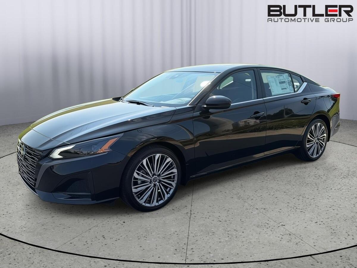 2026 Nissan Altima SV