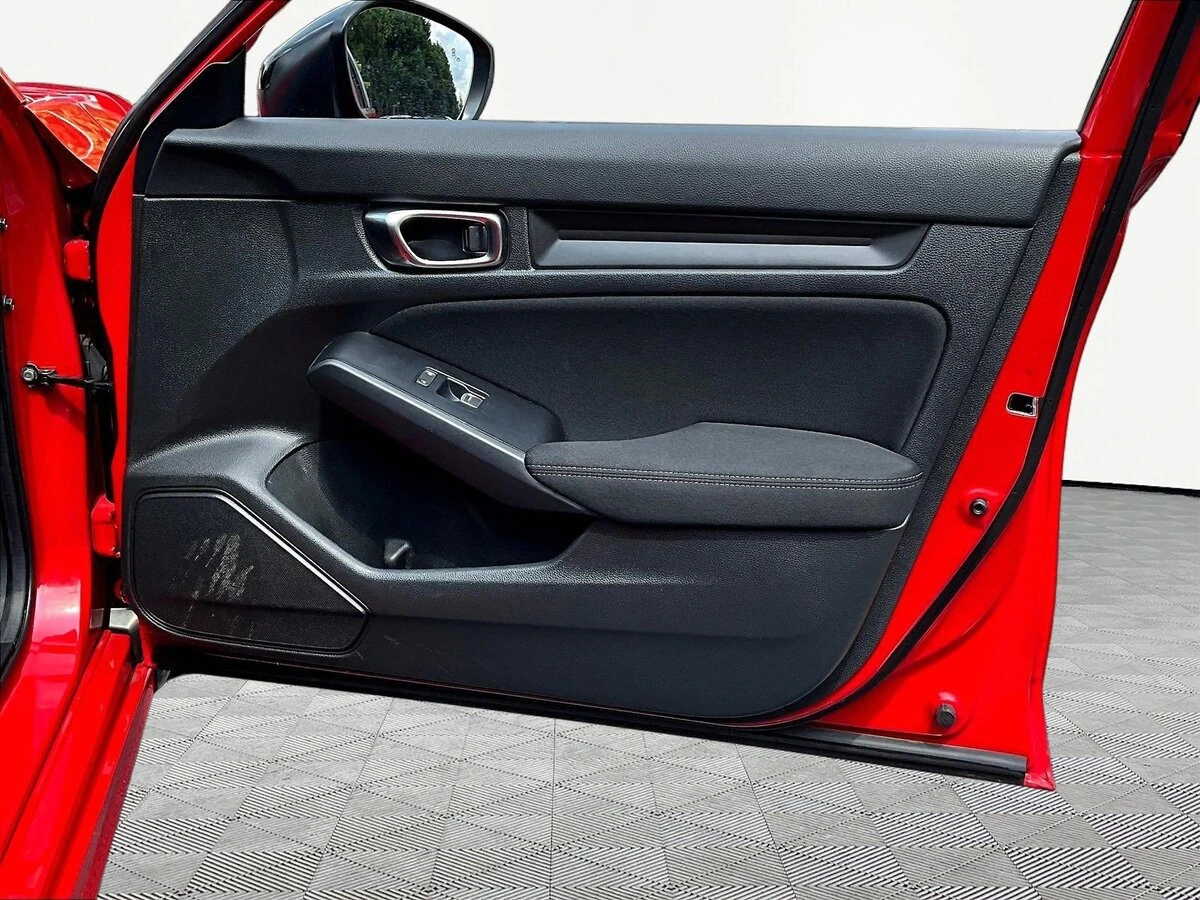 2025 Honda Civic Sport - Photo 27