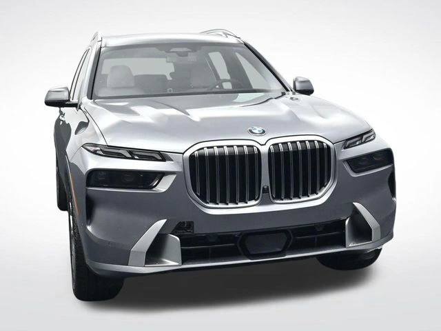 2026 BMW X7 40i - Photo 11
