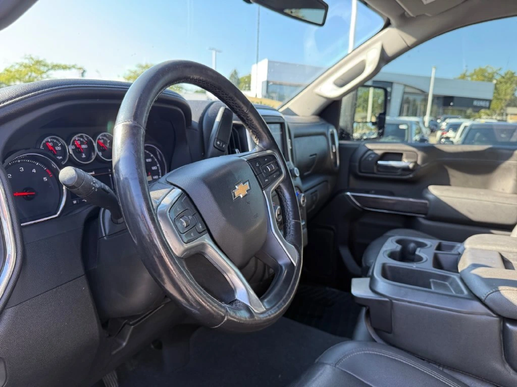 2023 Chevrolet Silverado 3500HD LTZ - Photo 18