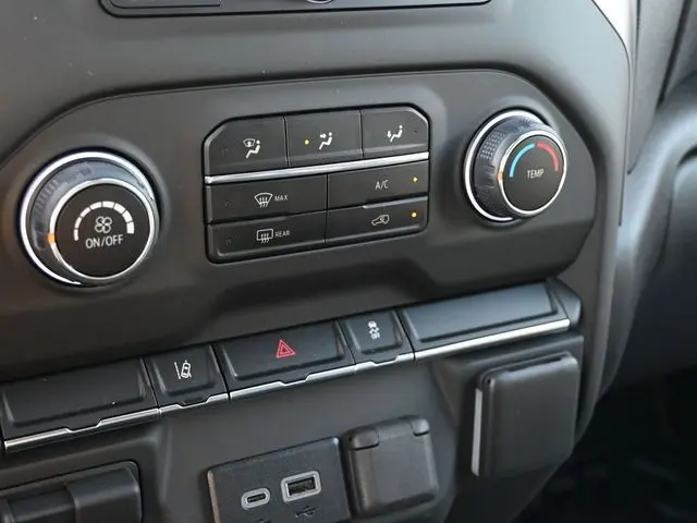 2025 Chevrolet Silverado 3500HD Work Truck photo 18
