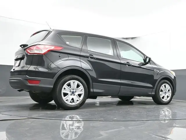 2015 Ford Escape S photo 36