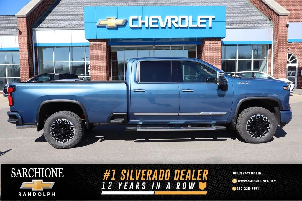 2026 Chevrolet Silverado HD High Country 4WD Crew Cab Long Box SRW's photo