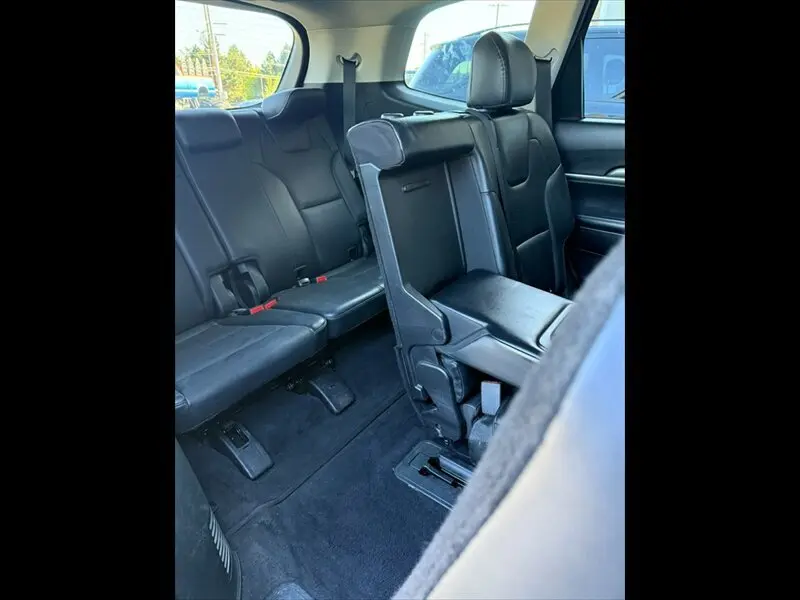 2022 Kia Telluride LX photo 27
