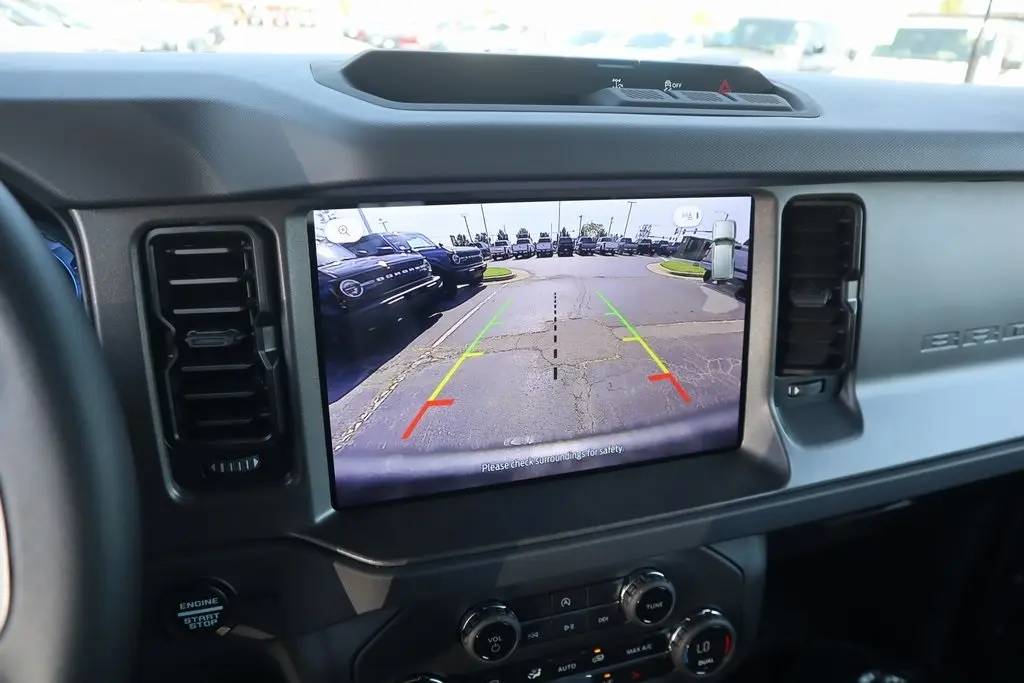 2025 Ford Bronco Big Bend photo 6