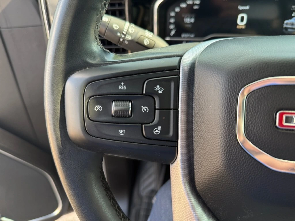 2023 GMC Sierra 1500 SLT - Photo 11