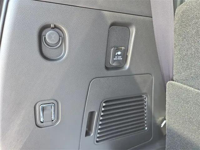 2026 Nissan Armada photo 44