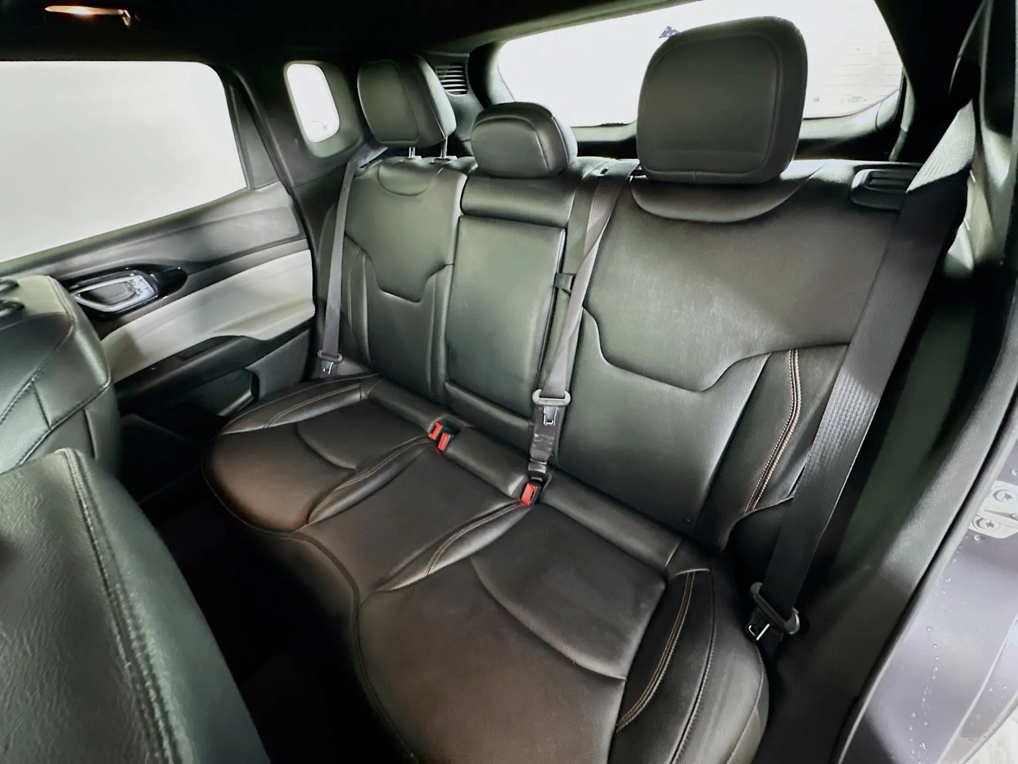 2024 Jeep Compass Limited photo 13