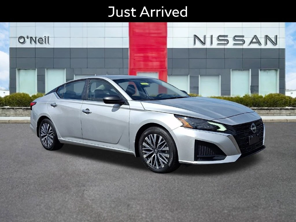 2024 Nissan Altima SV