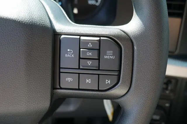 2026 Ford F-350 photo 16