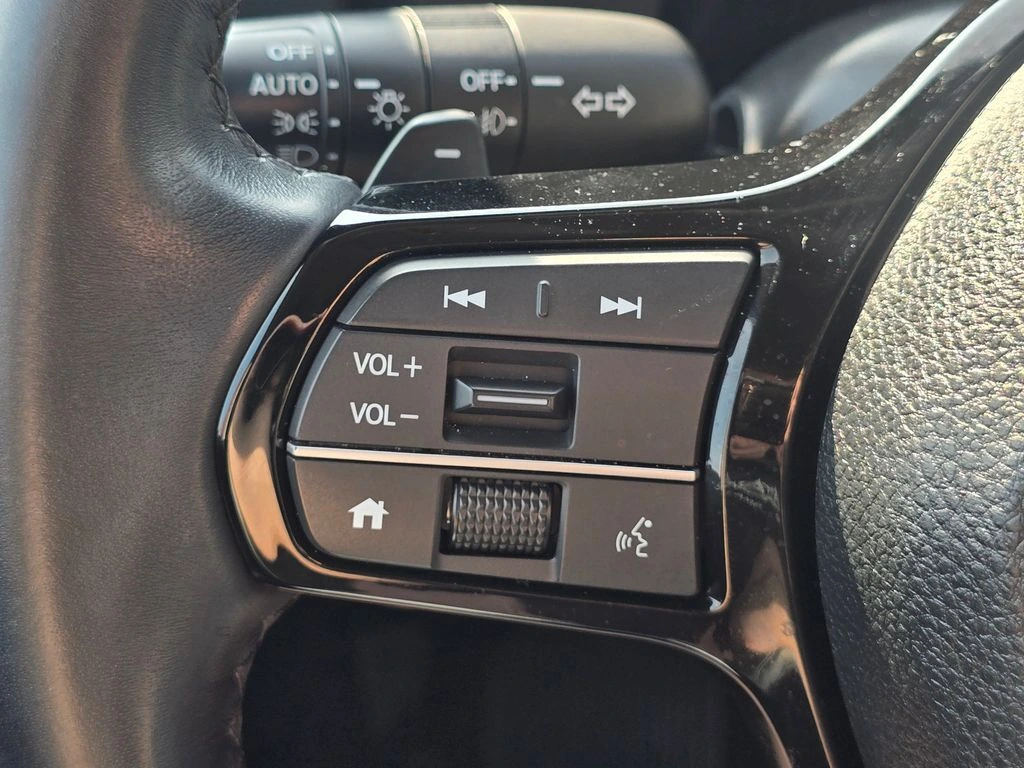 2025 Honda Pilot Touring - Photo 34