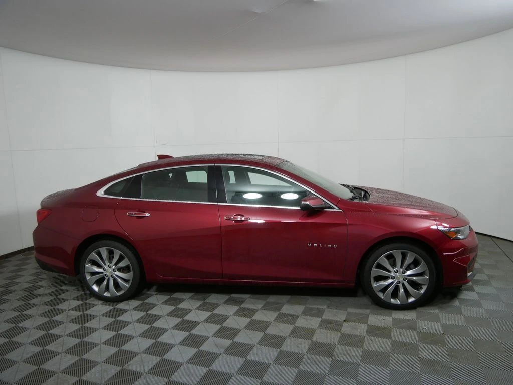 Used 2017 Chevrolet Malibu Premier with VIN 1G1ZH5SX3HF210858 for sale in Golden Valley, Minnesota