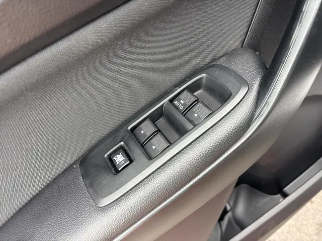 2021 Ford Ranger XL photo 15
