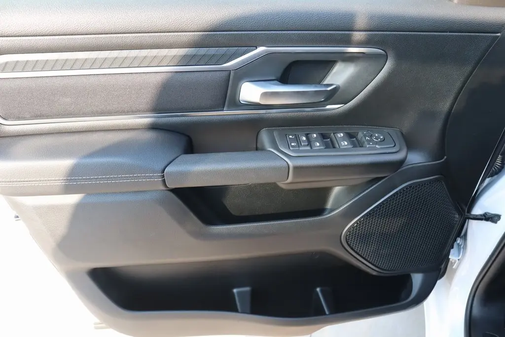 2026 Ram 1500 Big Horn Lone Star photo 15