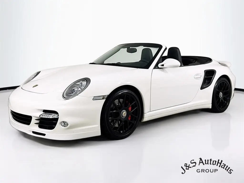 2010 Porsche 911 Turbo photo 3