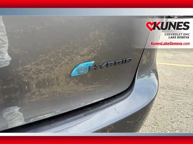 2021 Chrysler Pacifica Hybrid Touring L photo 5