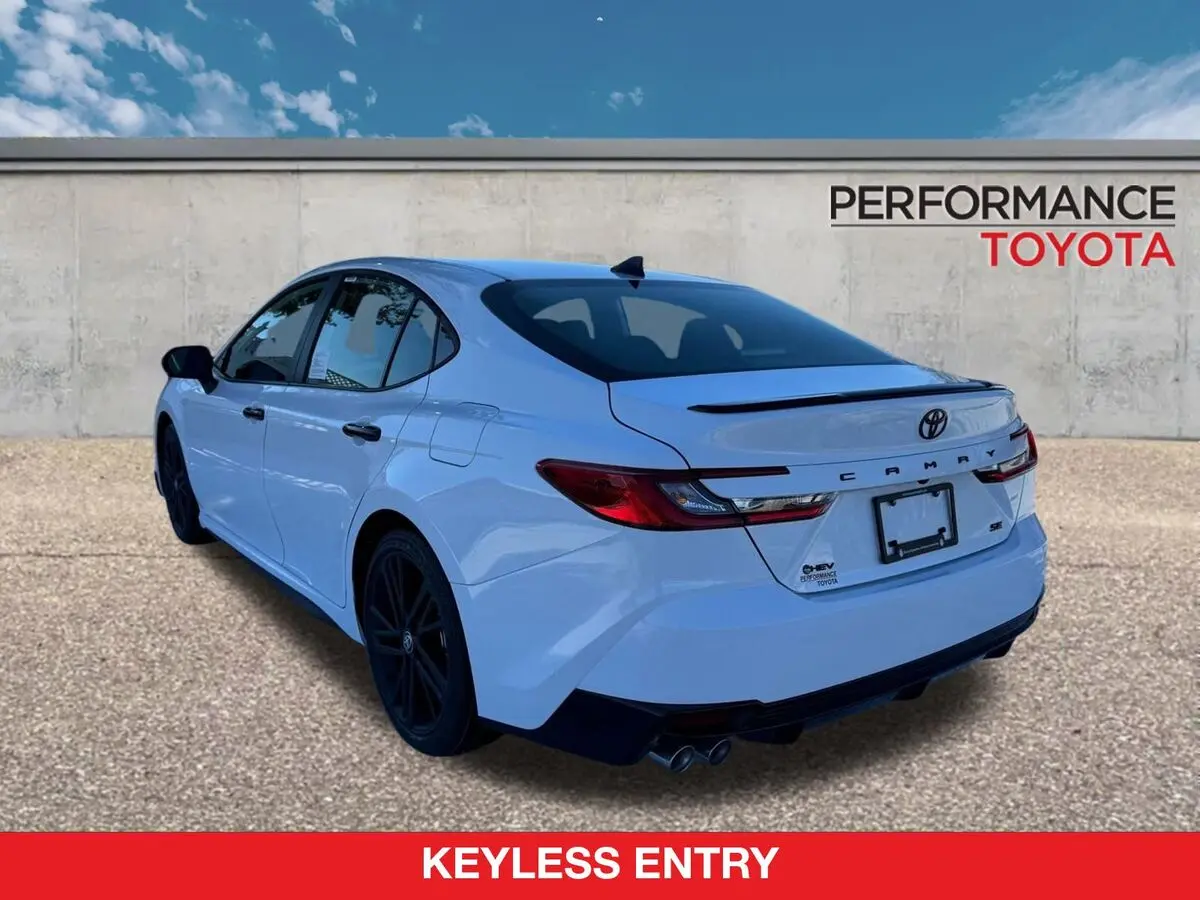 2026 Toyota Camry SE photo 3