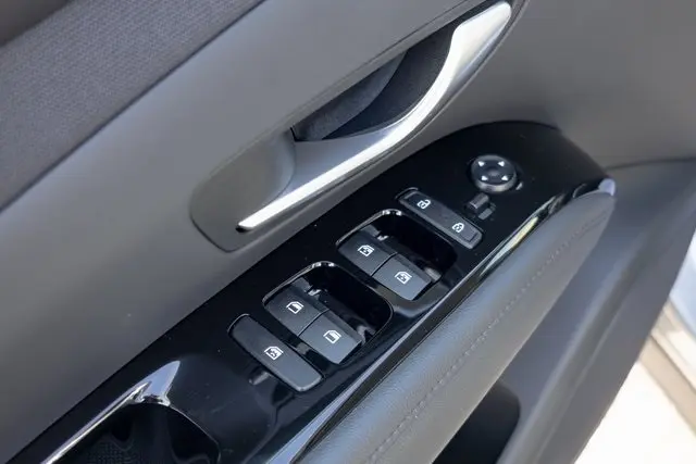 2024 Hyundai Tucson Hybrid SEL Convenience photo 10