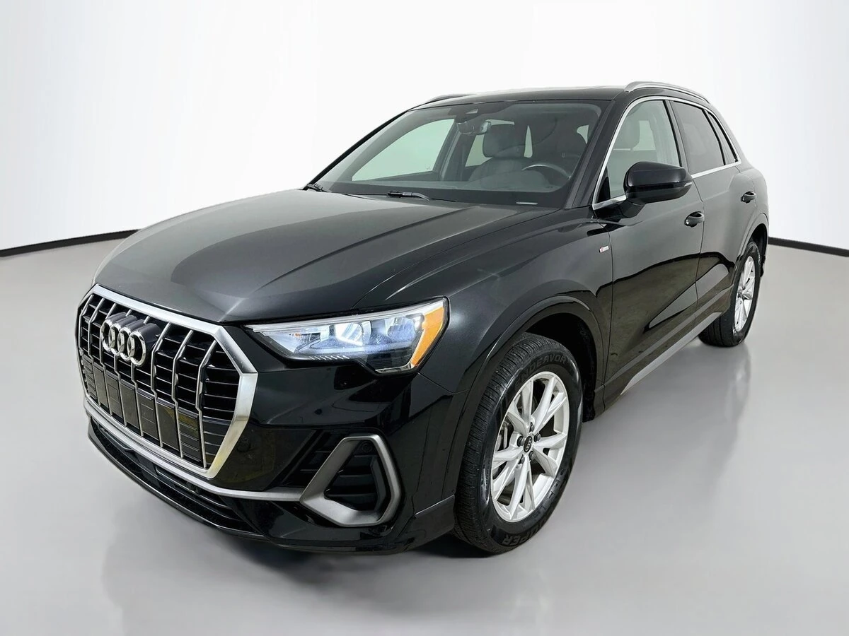 2022 Audi Q3