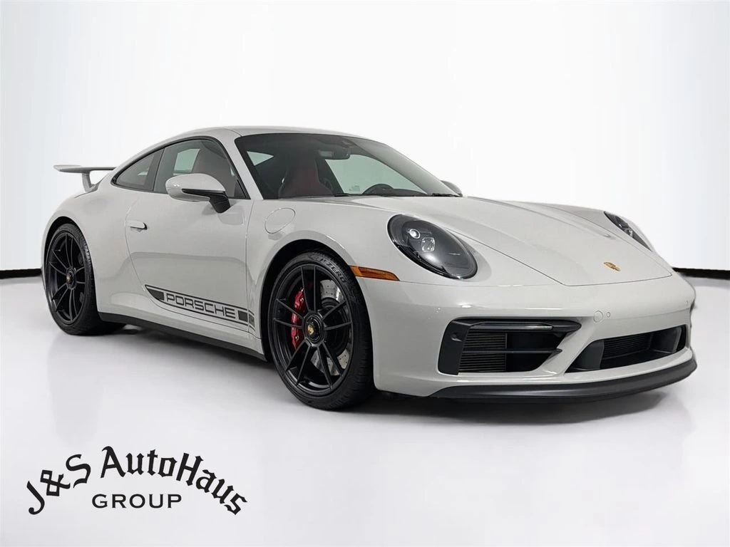 2023 Porsche 911 Carrera GTS Coupe's photo