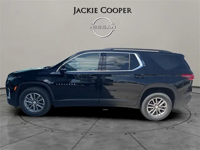2023 Chevrolet Traverse 1LT photo 4