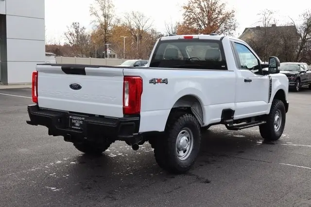 2026 Ford F-250 photo 3