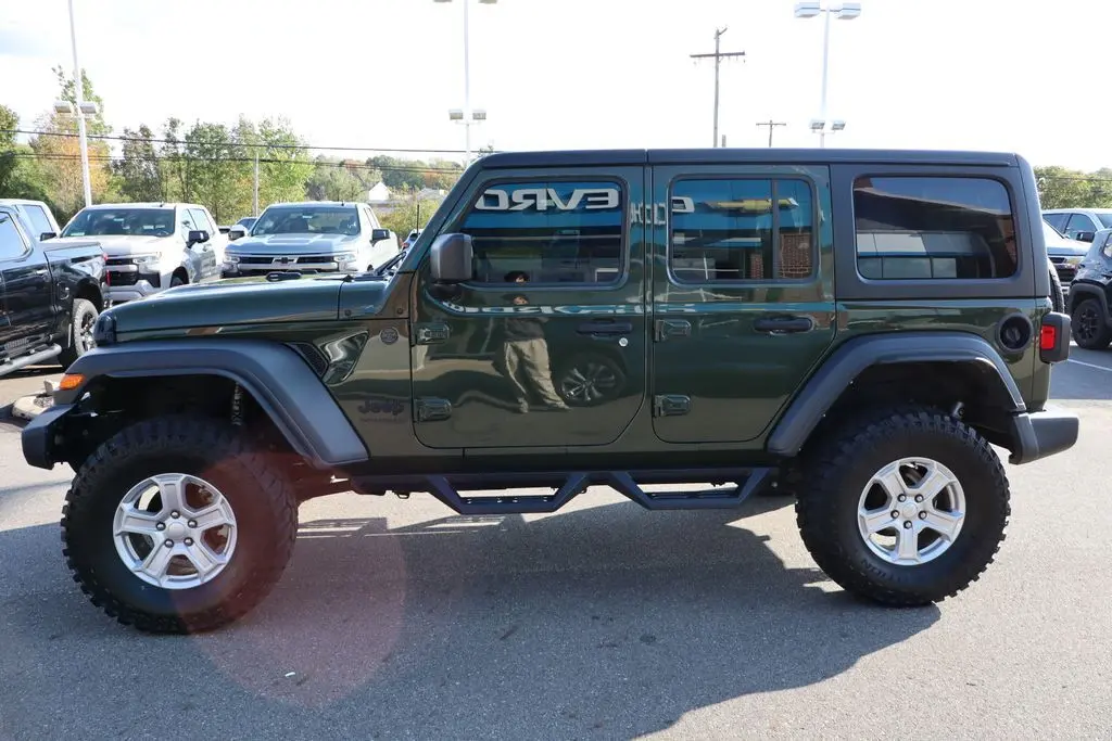 2022 Jeep Wrangler Unlimited Sport photo 26