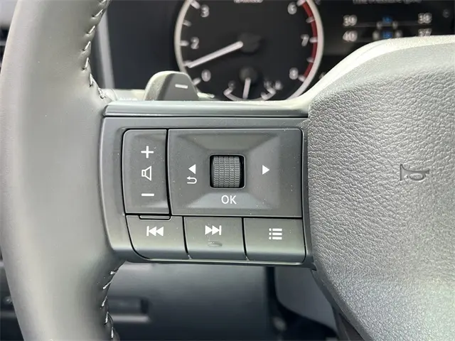 2026 Nissan Rogue SV photo 12