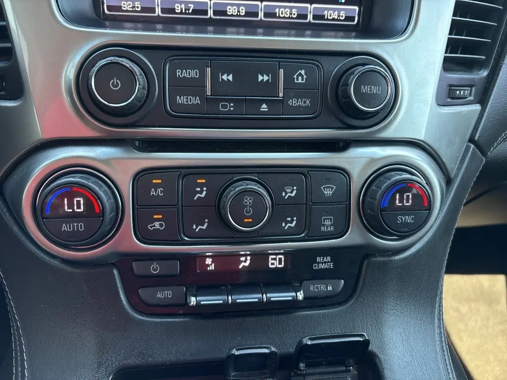 2018 Chevrolet Tahoe LS photo 14