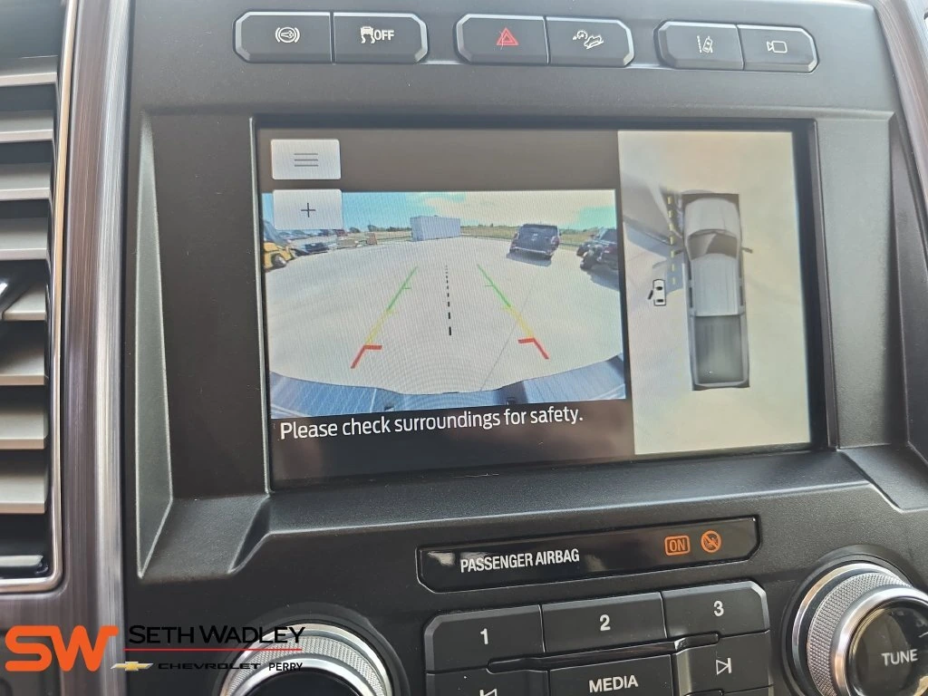2020 Ford F-350 Super Duty Limited - Photo 24