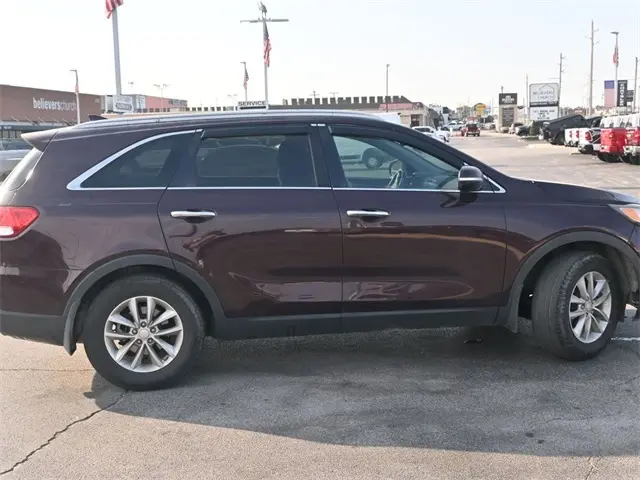 2016 Kia Sorento LX photo 7
