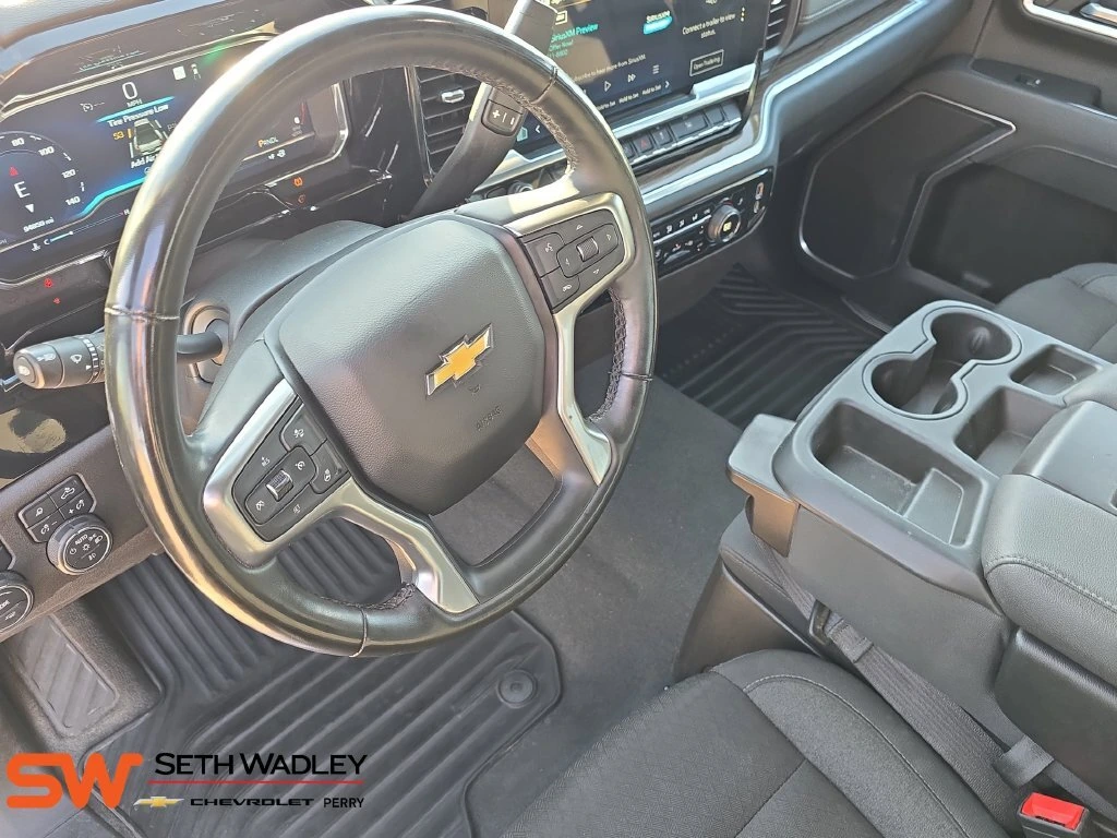 2025 Chevrolet Silverado 3500HD LT - Photo 15